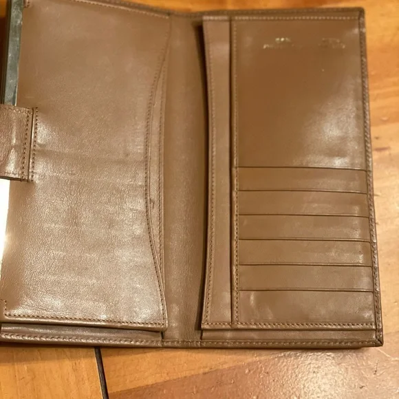 Celine leather shoulder bag and matching wallet EUC. get Both - Picture 5 of 15